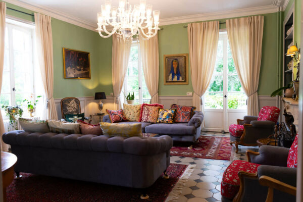 Opulent living area at Chateau de Mirande